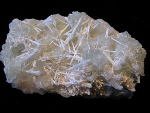 Scolecite on Green Apophyllite For Sale
